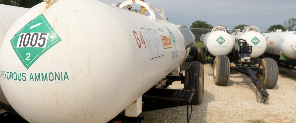 ammoniumhydrous